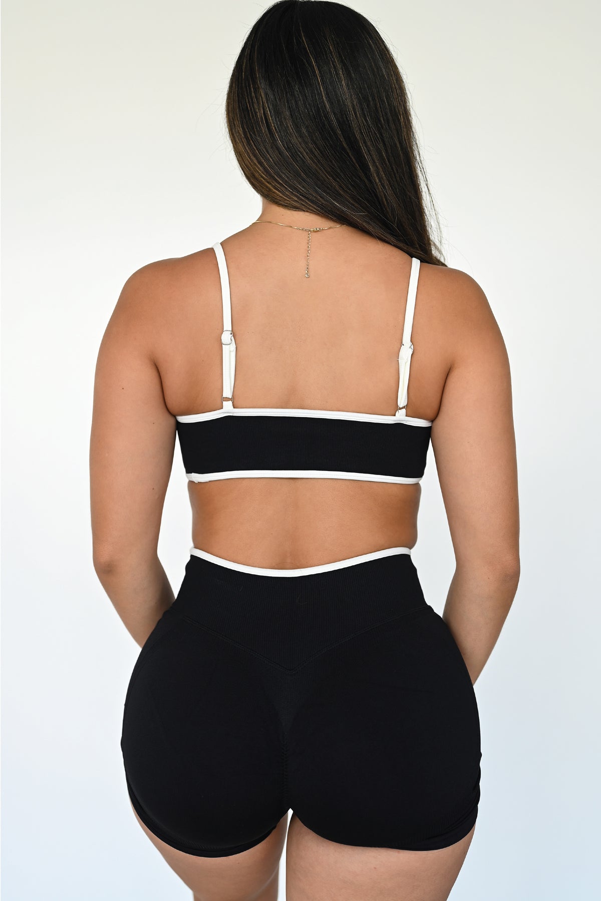 Luxe Sports Bra | Jet Black